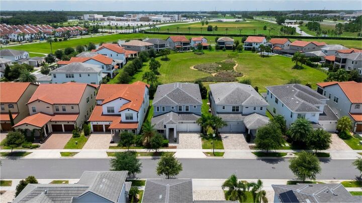 Property Photo: 15724 Cutter Sail Place FL 34787