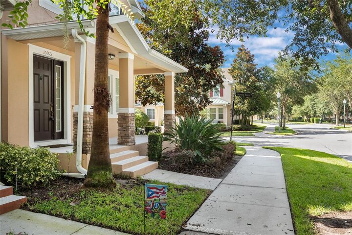 Property Photo: 10163 Hartford Maroon Road FL 32827