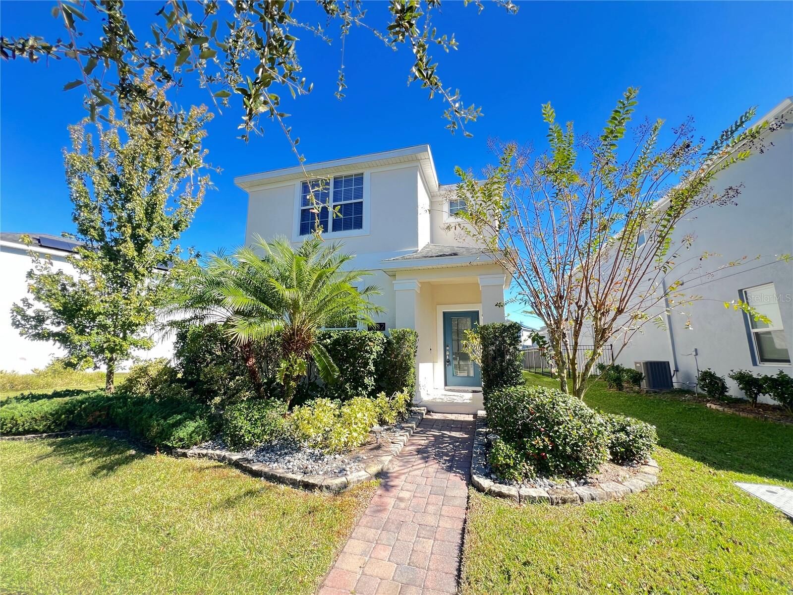 Property Photo:  10182 Authors Way  FL 32832 