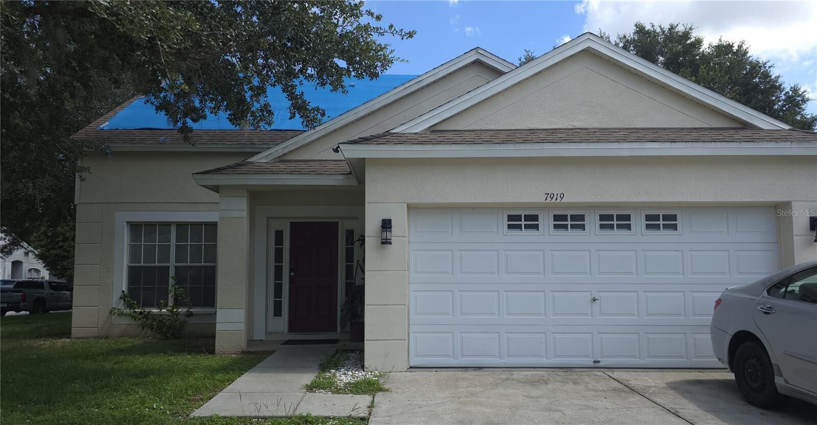 Property Photo:  7919 Terrace Ridge Drive  FL 33637