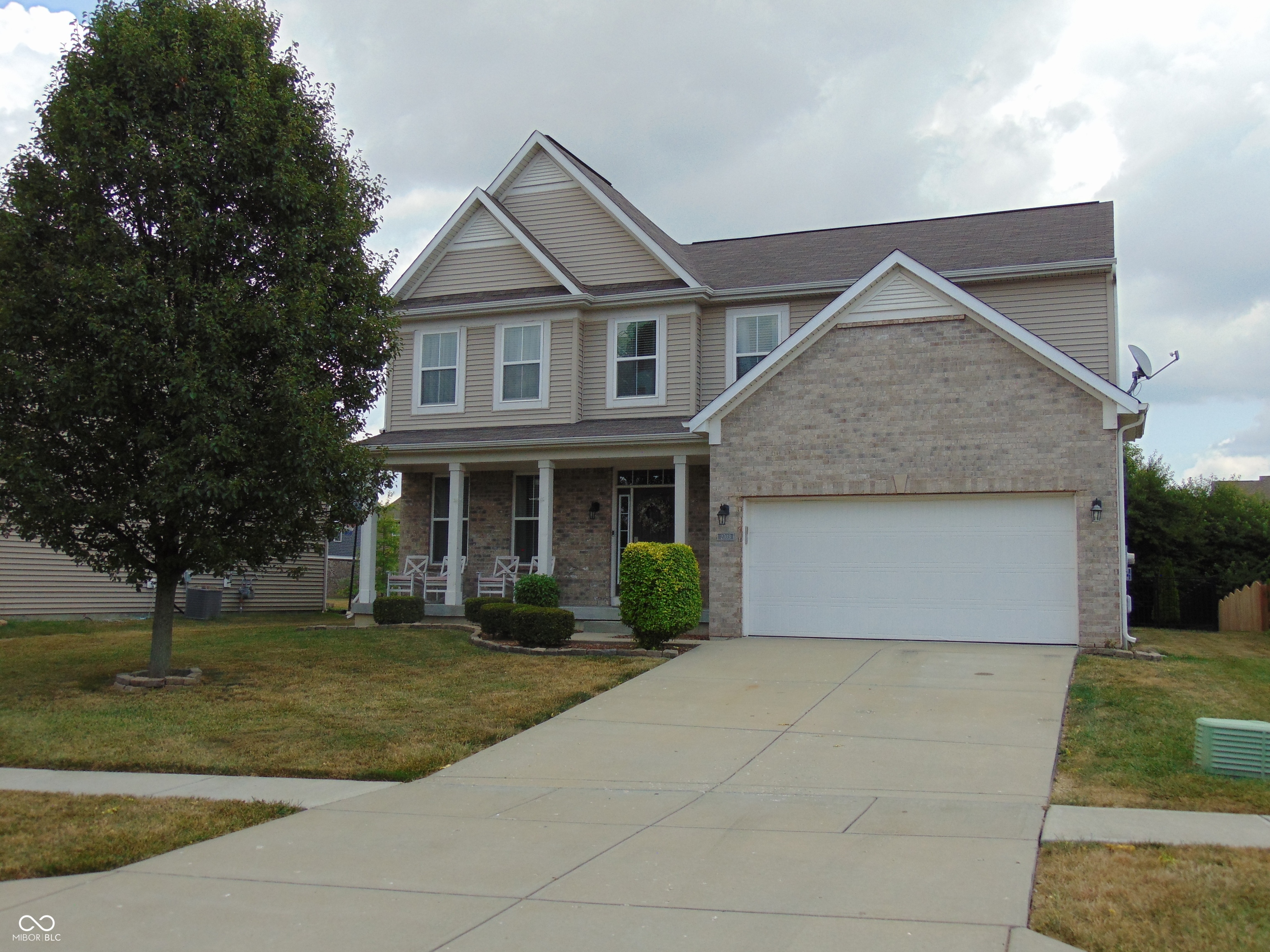 2703 Night Hawk Road  Greenwood IN 46143 photo