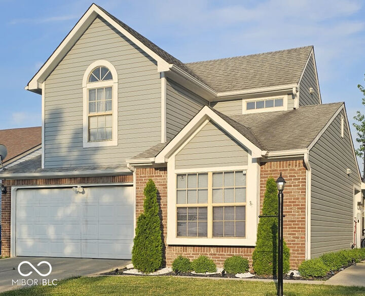 5648 Hyacinth Way  Indianapolis IN 46254 photo