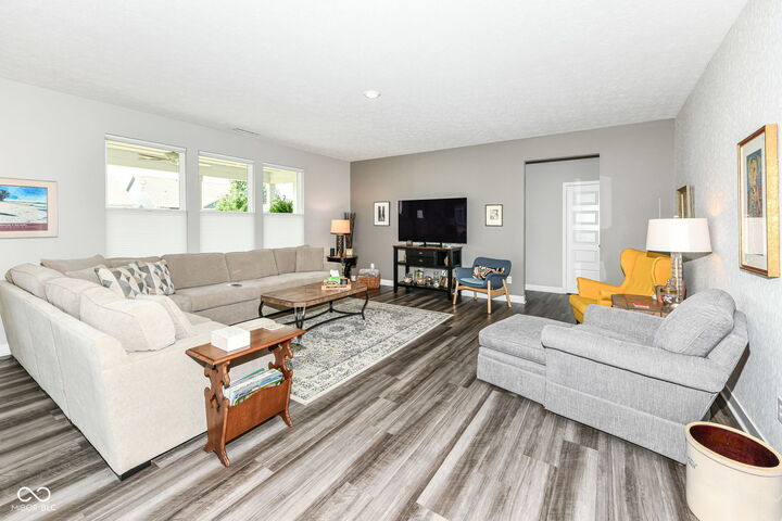 Property Photo: 5173 Covington Avenue IN 46055