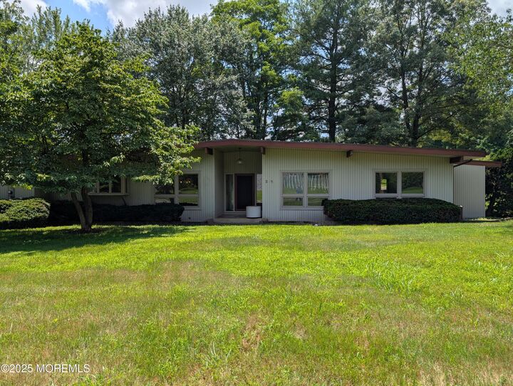 2 Patty Drive  Wrightstown NJ 08562 photo