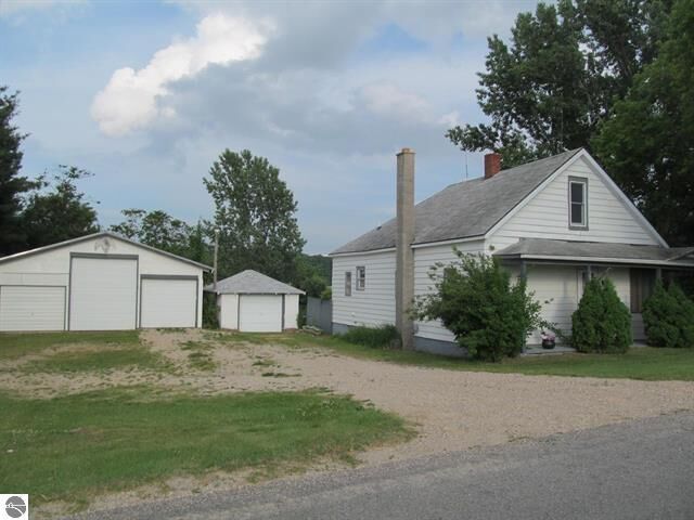 Property Photo:  10109 S Lucas Road  MI 49657 
