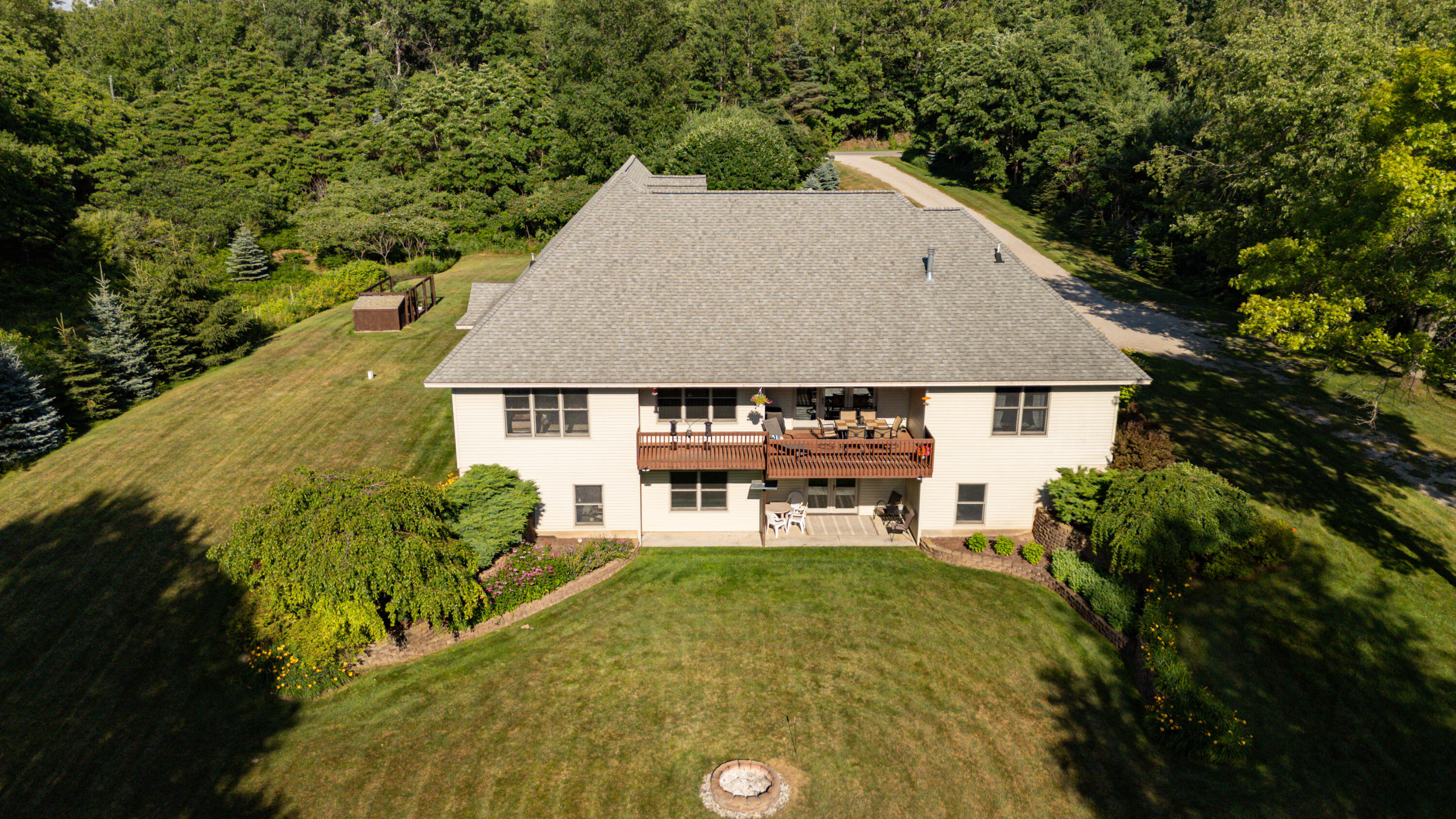 Property Photo: 6309 Cottonwood Avenue MI 49307