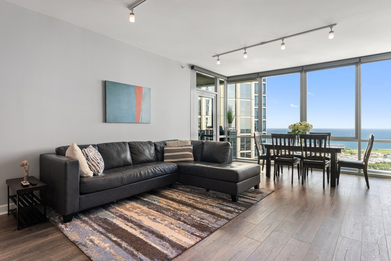 Property Photo: 1201 S Prairie Avenue 3904 IL 60605