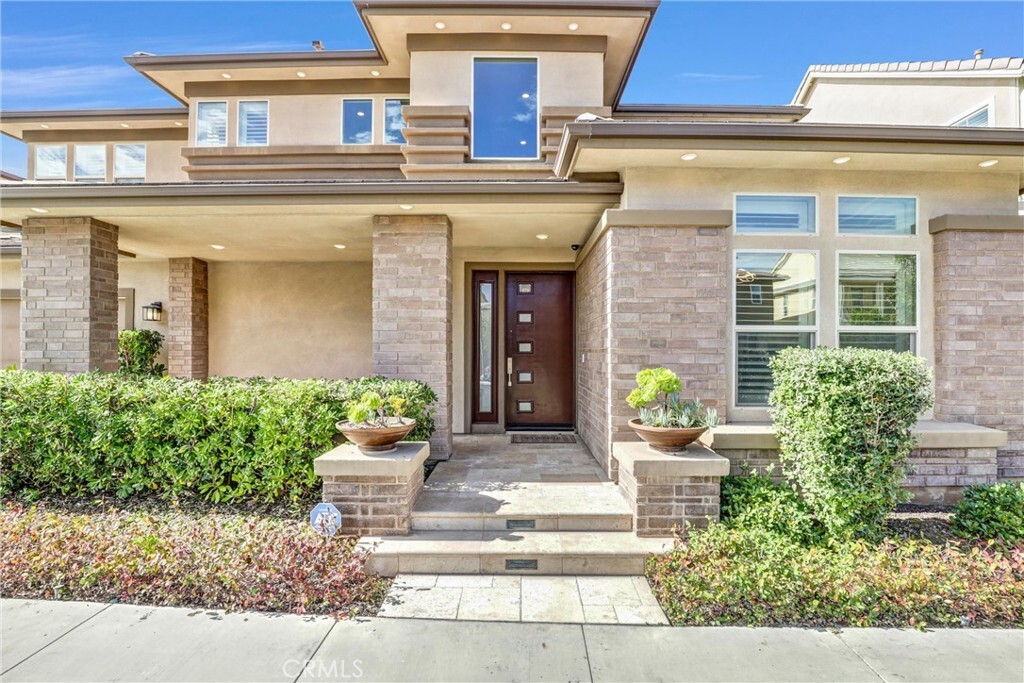Property Photo: 58 Sagan Way CA 92618