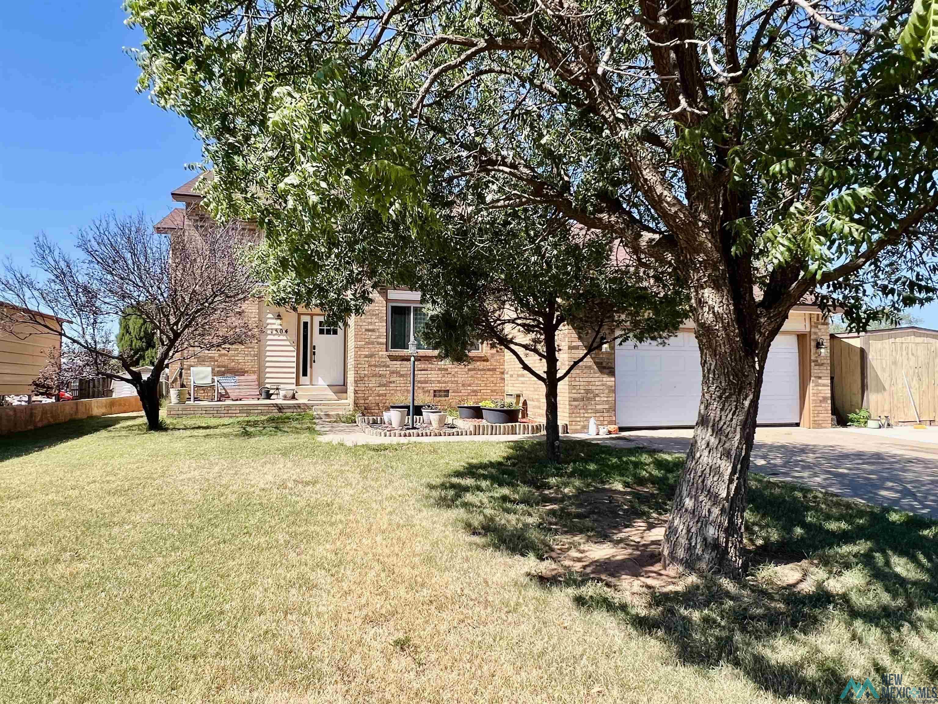 Property Photo: 1504 Lexington Road NM 88101