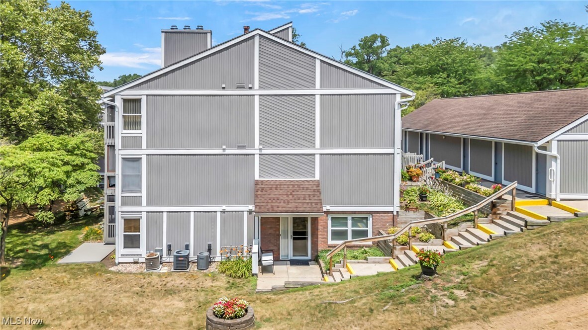 Property Photo:  255 Portage Lakes Drive  OH 44319 