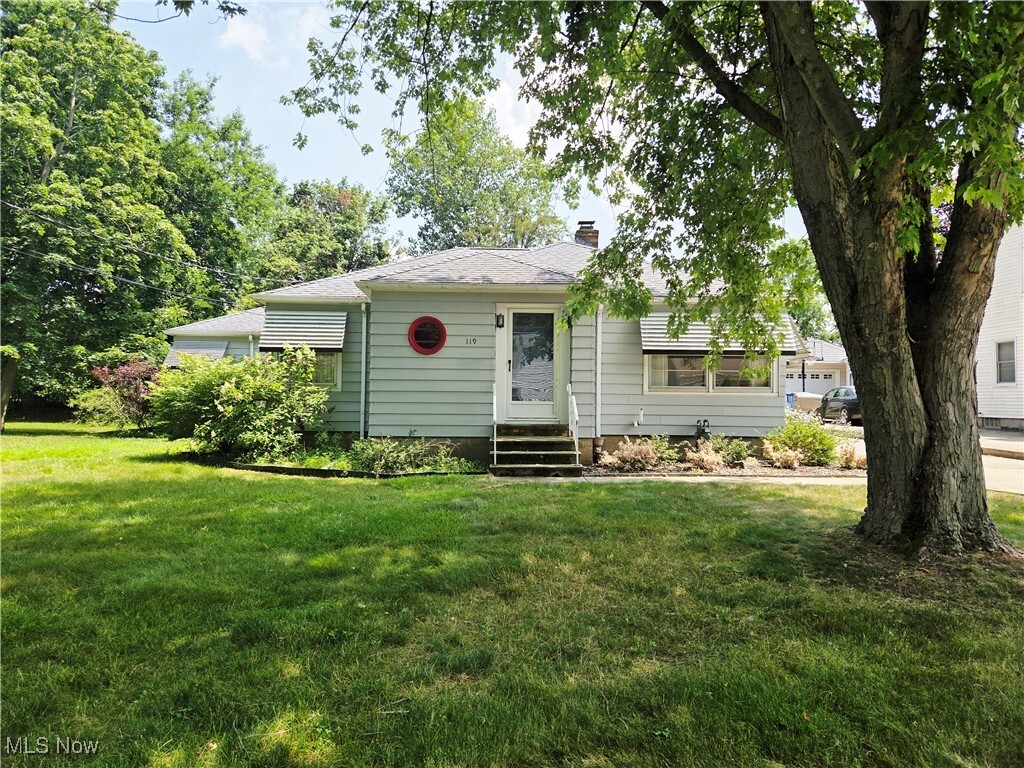Property Photo: 119 Forest Hill Drive OH 44001