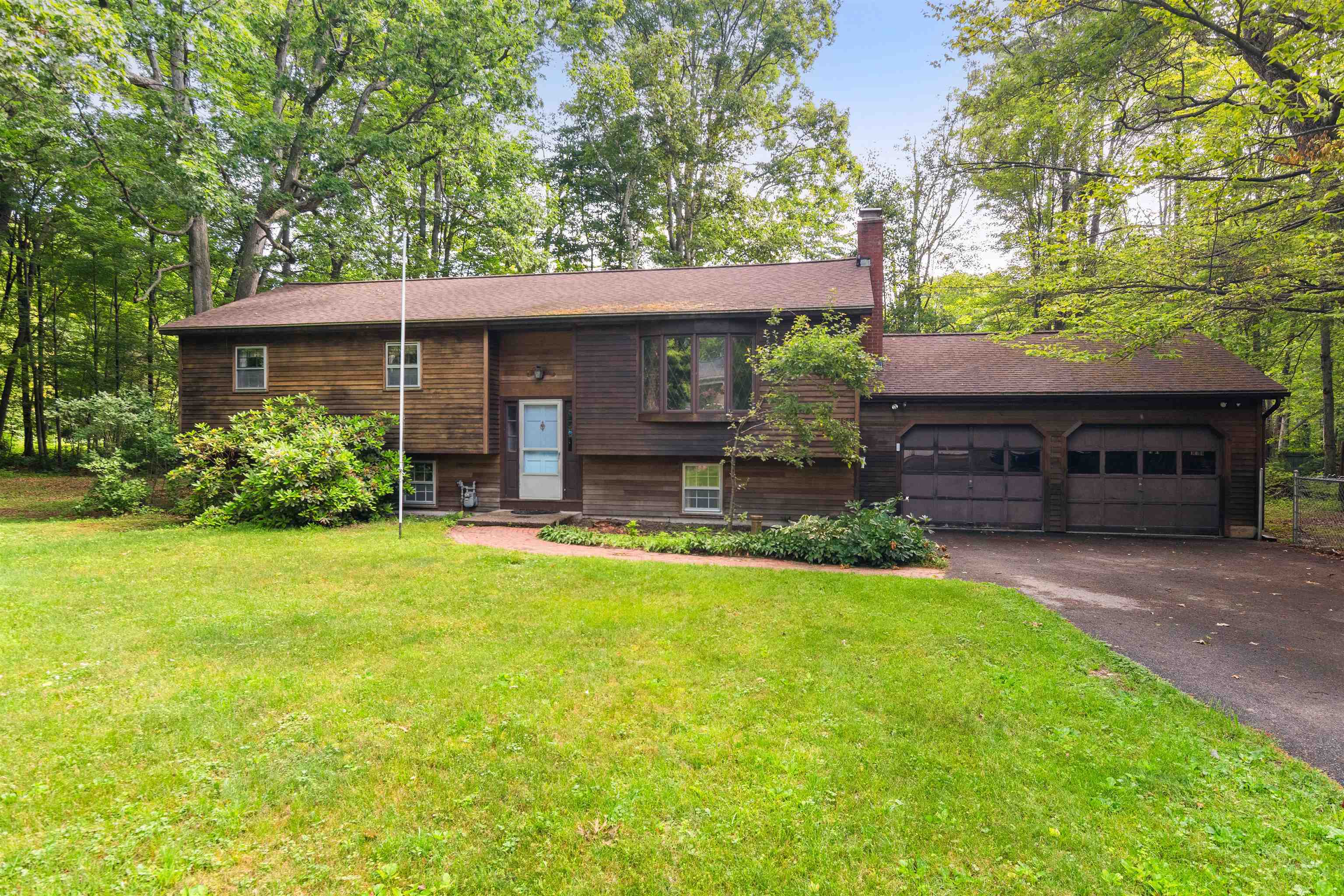 Property Photo:  184 Colchester Point Road  VT 05446 