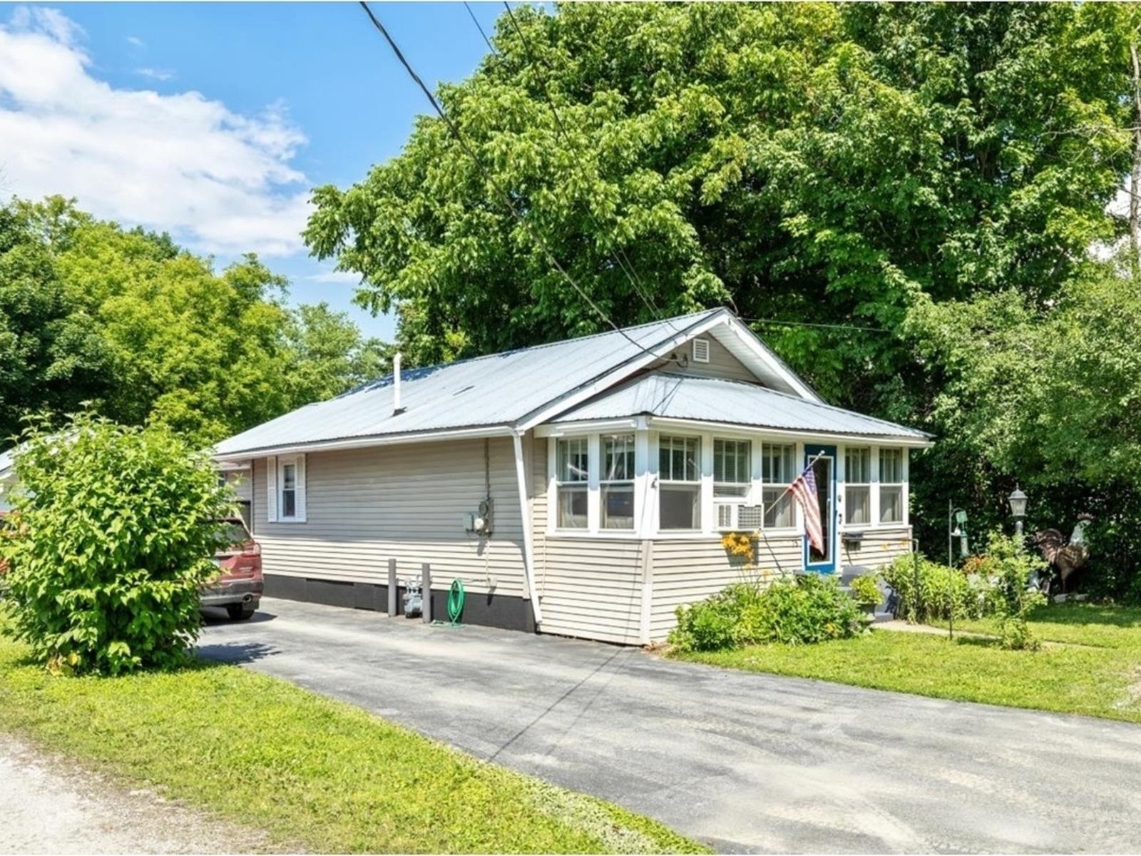 Property Photo: 75 Aldis Street VT 05478