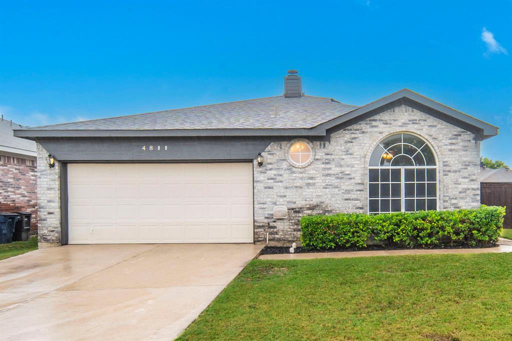 Property Photo:  4800 Fishhook Court  TX 76179 