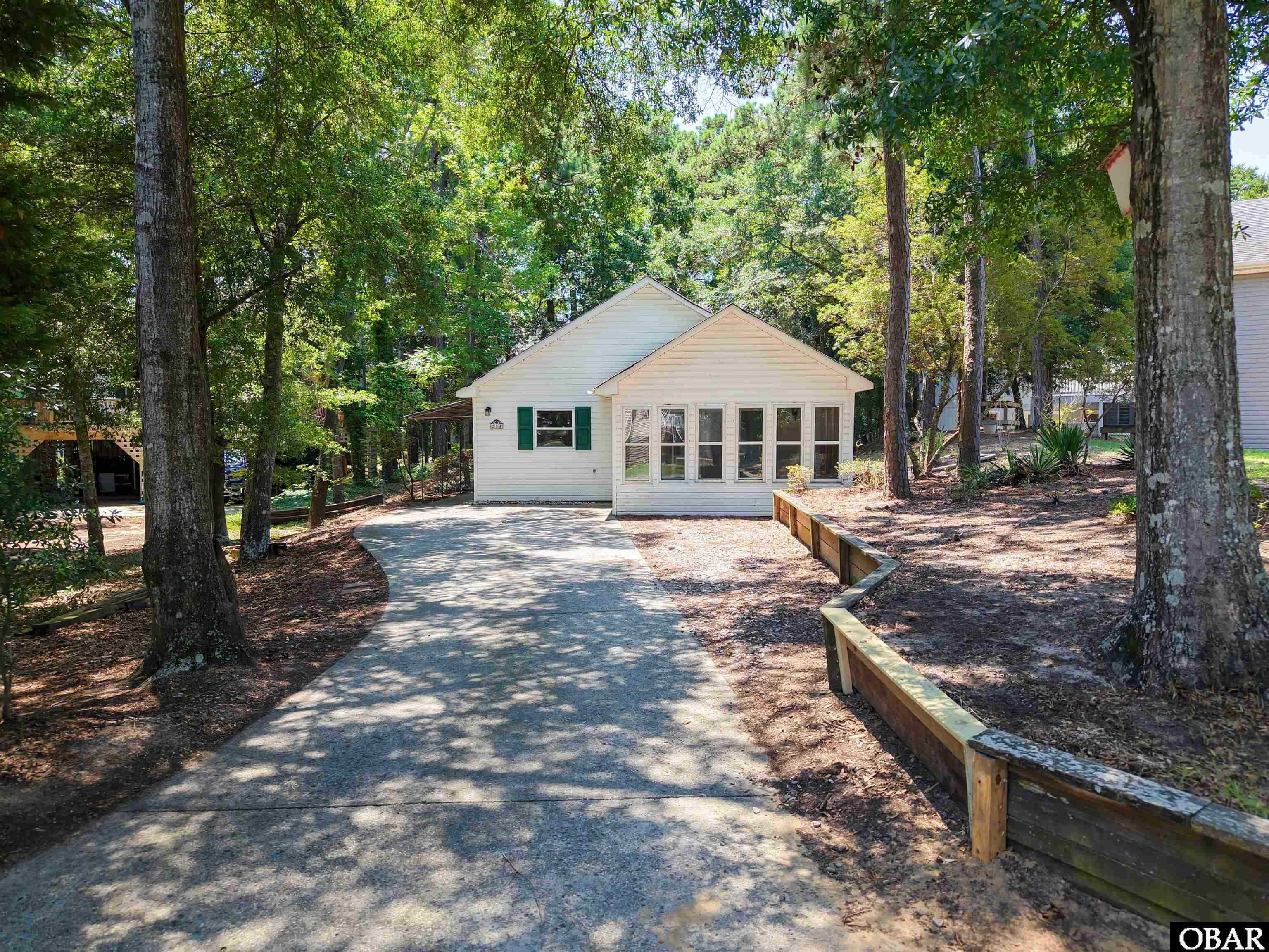 204 Sir Richard East  Kill Devil Hills NC 27948 photo