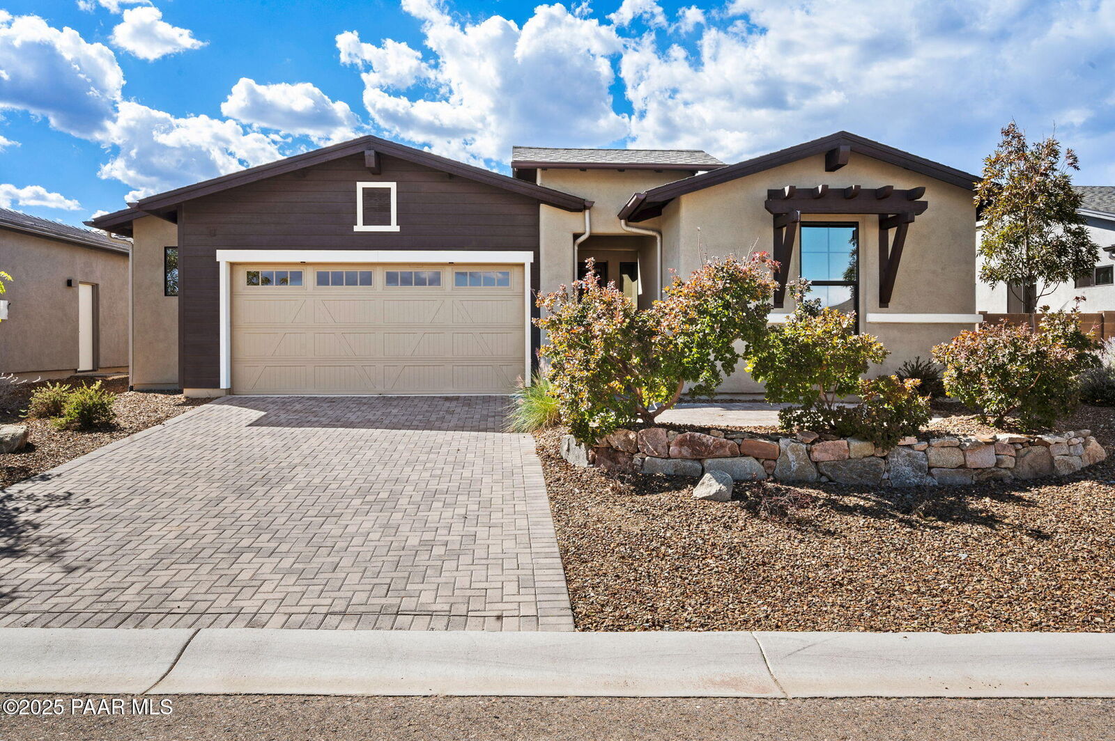 Property Photo: 5395 Crescent Edge Drive AZ 86301