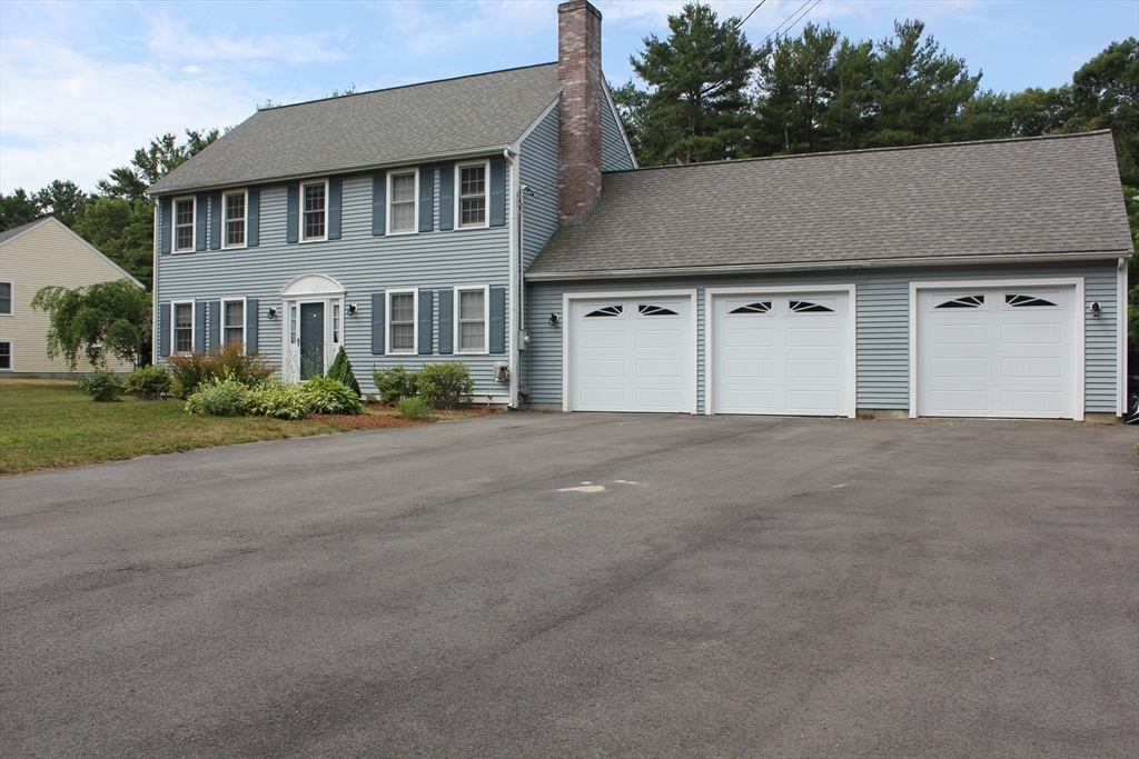 5 Post Rd  Foxboro MA 02035 photo