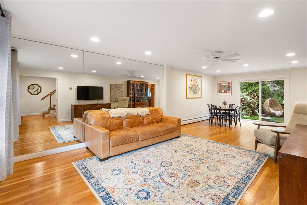 Property Photo:  2 Town House Dr 2  MA 02460 