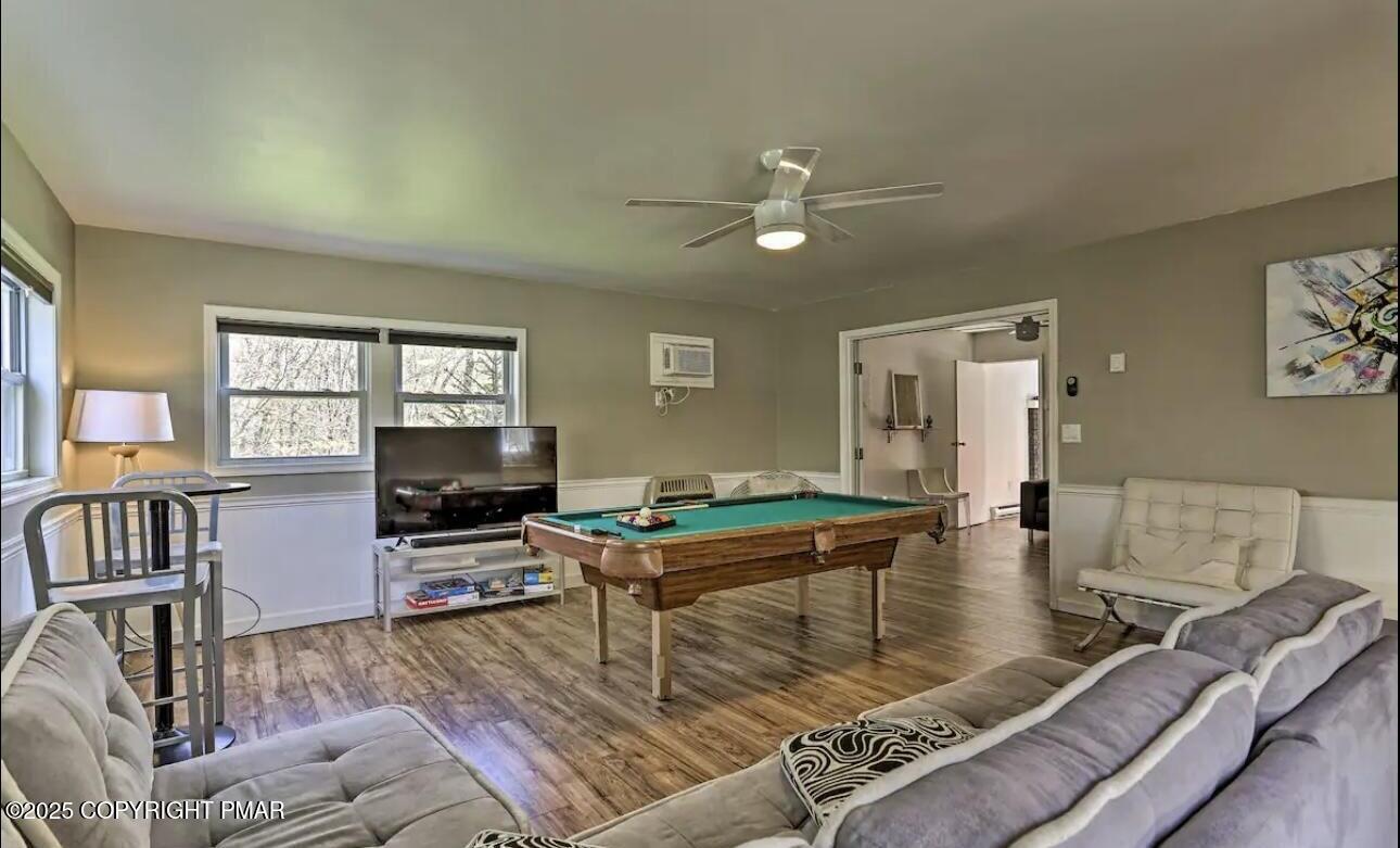 Property Photo: 127 Red Oak Court PA 18334
