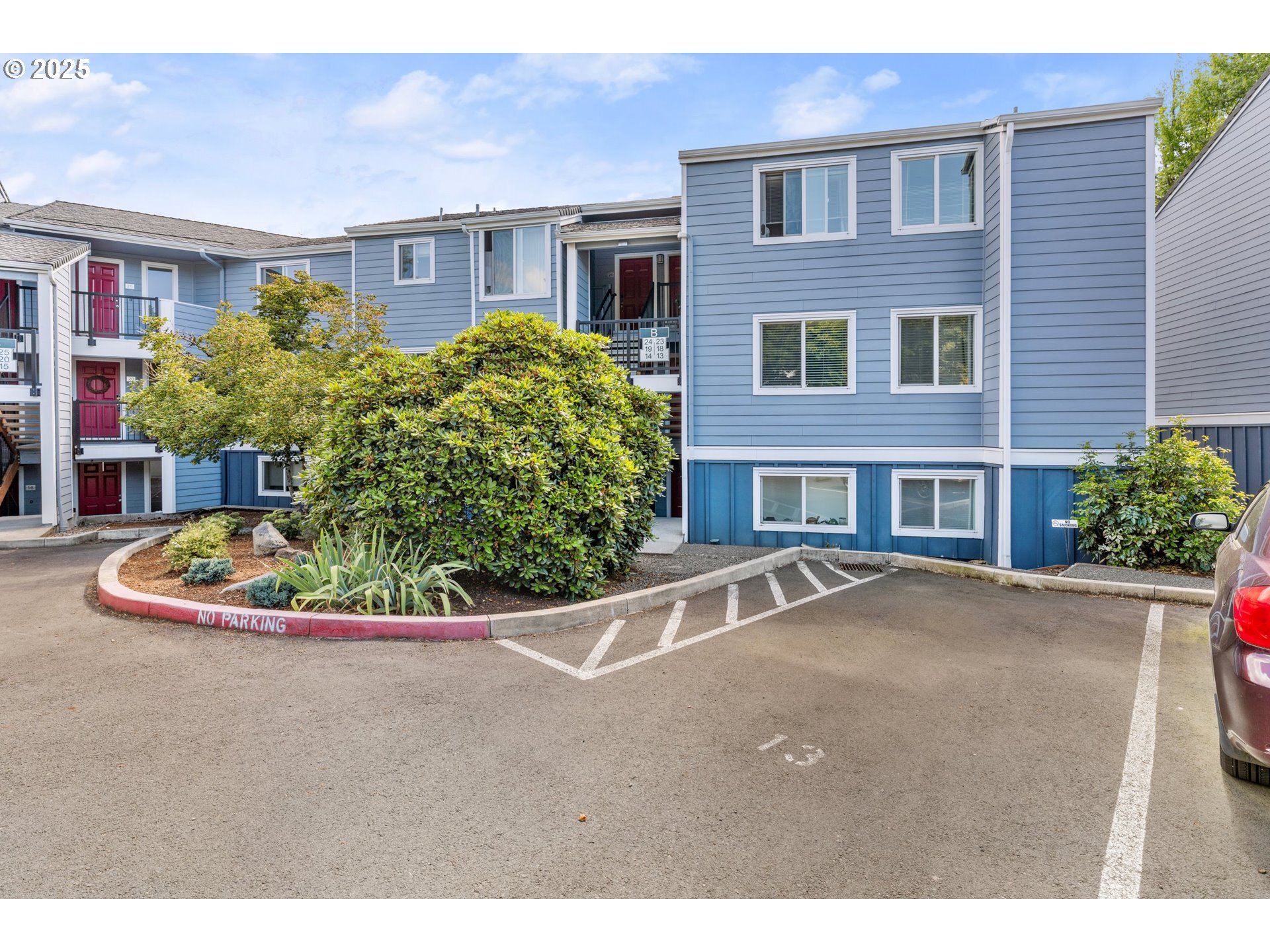 47 Eagle Crest Dr #13  Lake Oswego OR 97035 photo