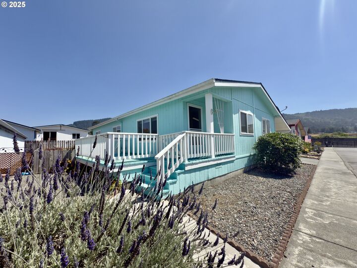 Property Photo: 98045 Olsen Ln 6 OR 97415
