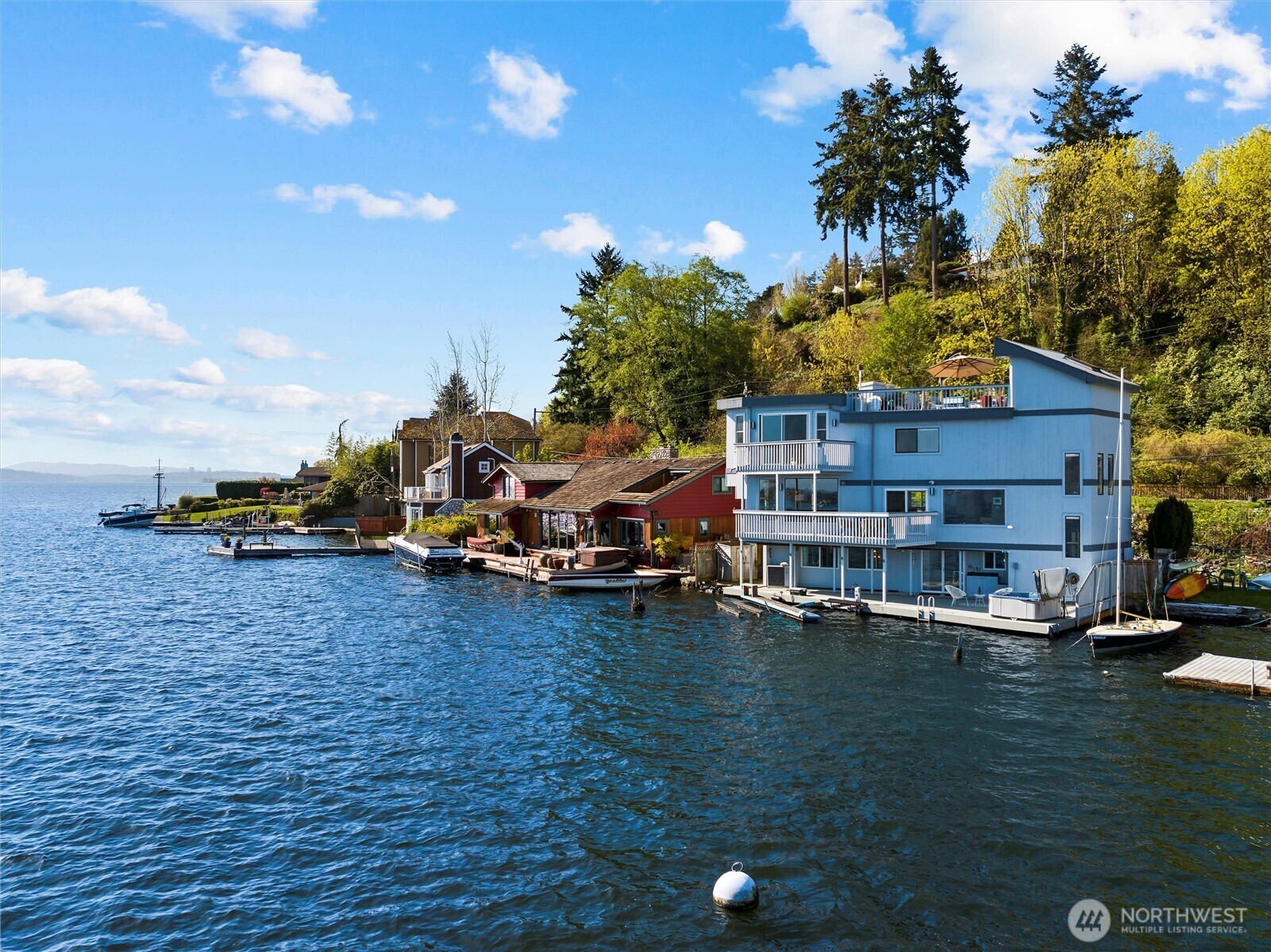 Property Photo: 14080 Riviera Place NE WA 98125