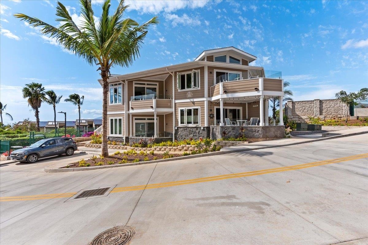Property Photo:  2757 S Kihei Rd 801  HI 96753 