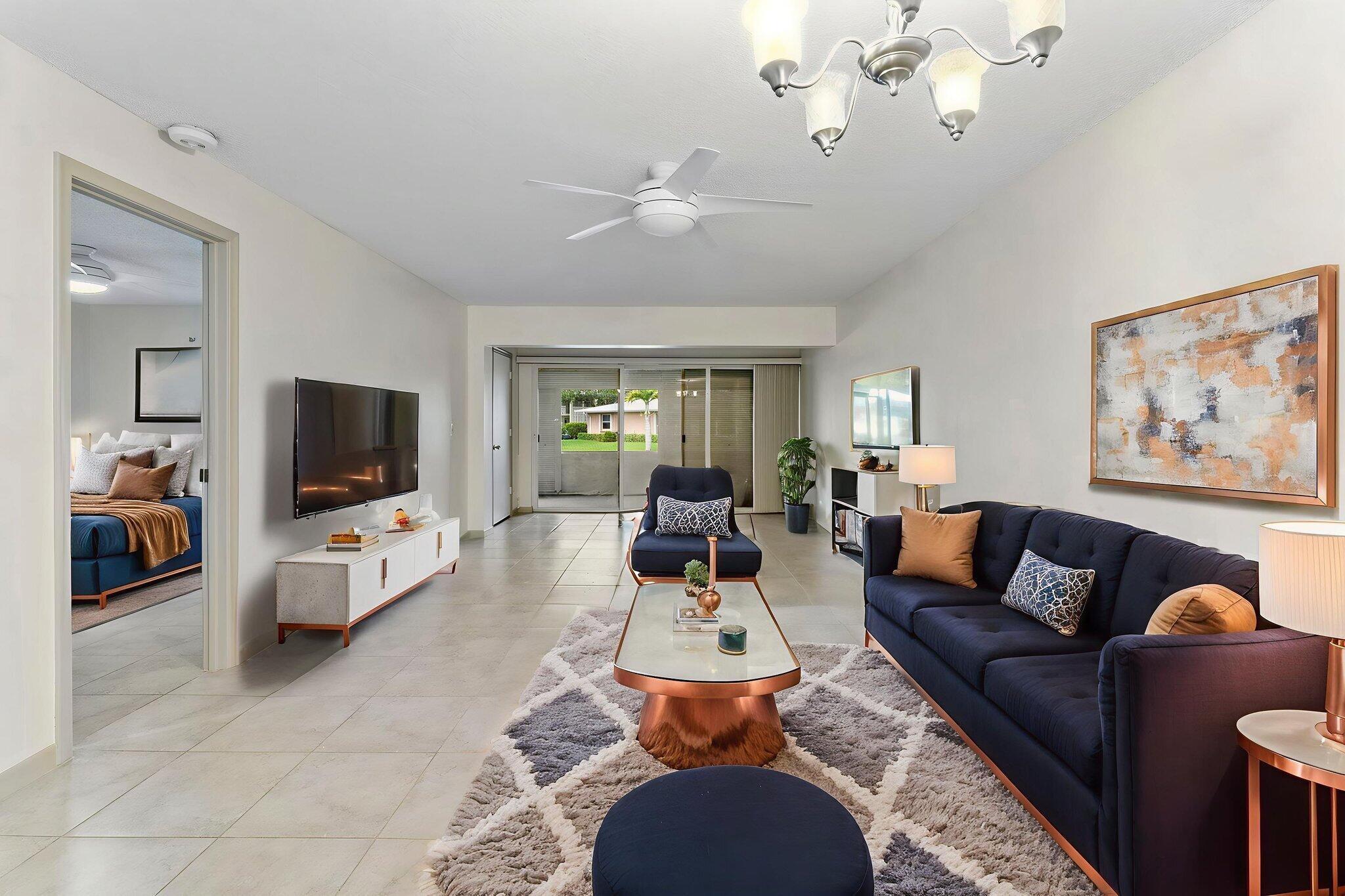Property Photo: 1521 NW 18th Avenue 103 FL 33445