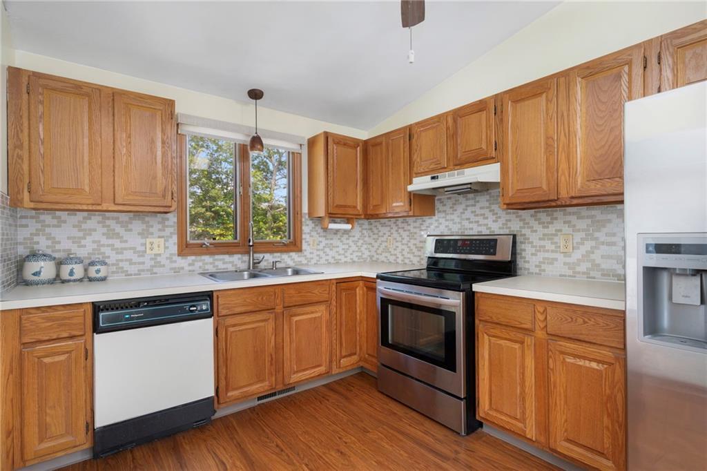 Property Photo: 29 Teakwood Drive W RI 02816
