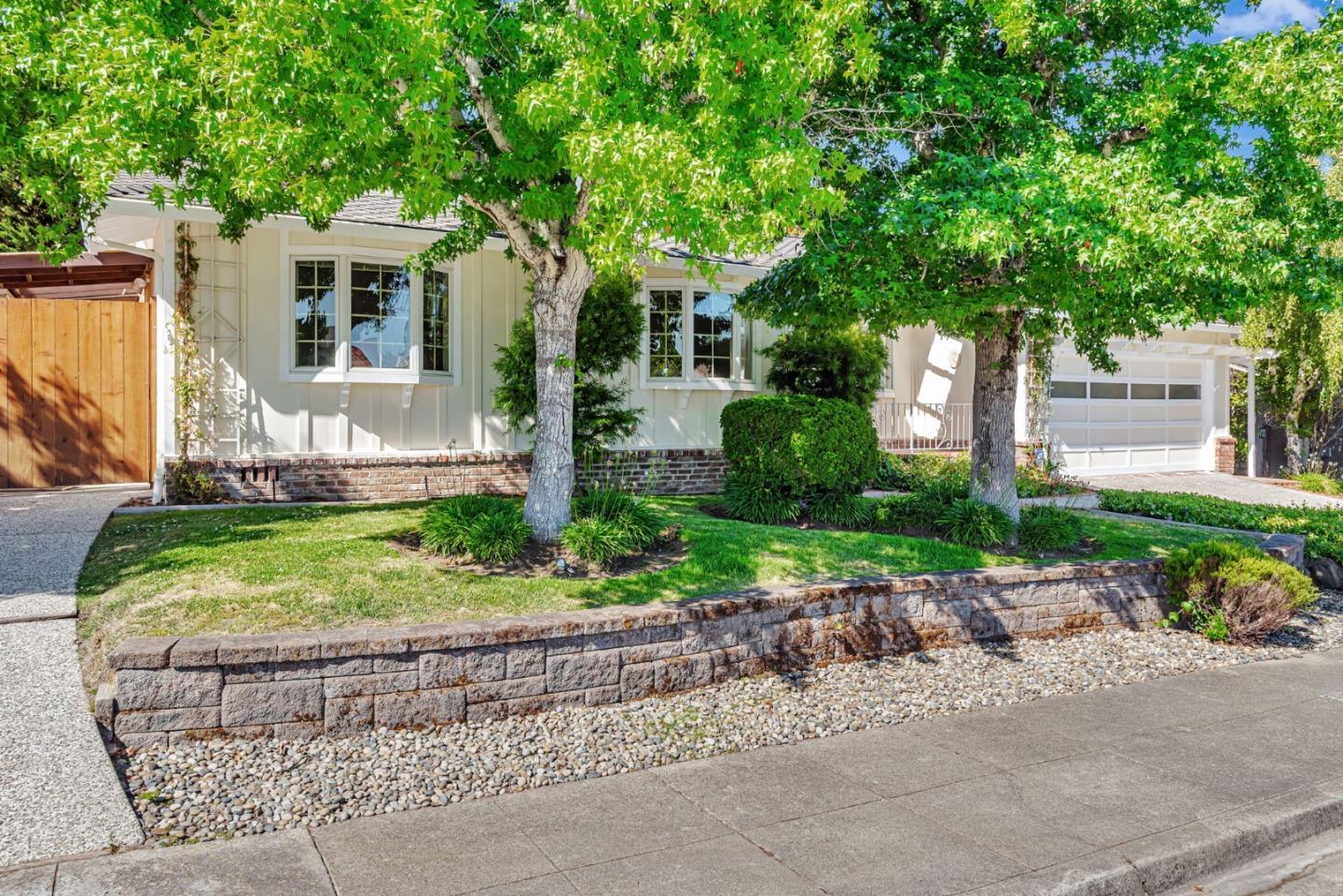 Property Photo: 329 Castenada Drive CA 94030