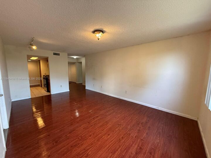 Property Photo:  4401 W McNab Rd 15  FL 33069 
