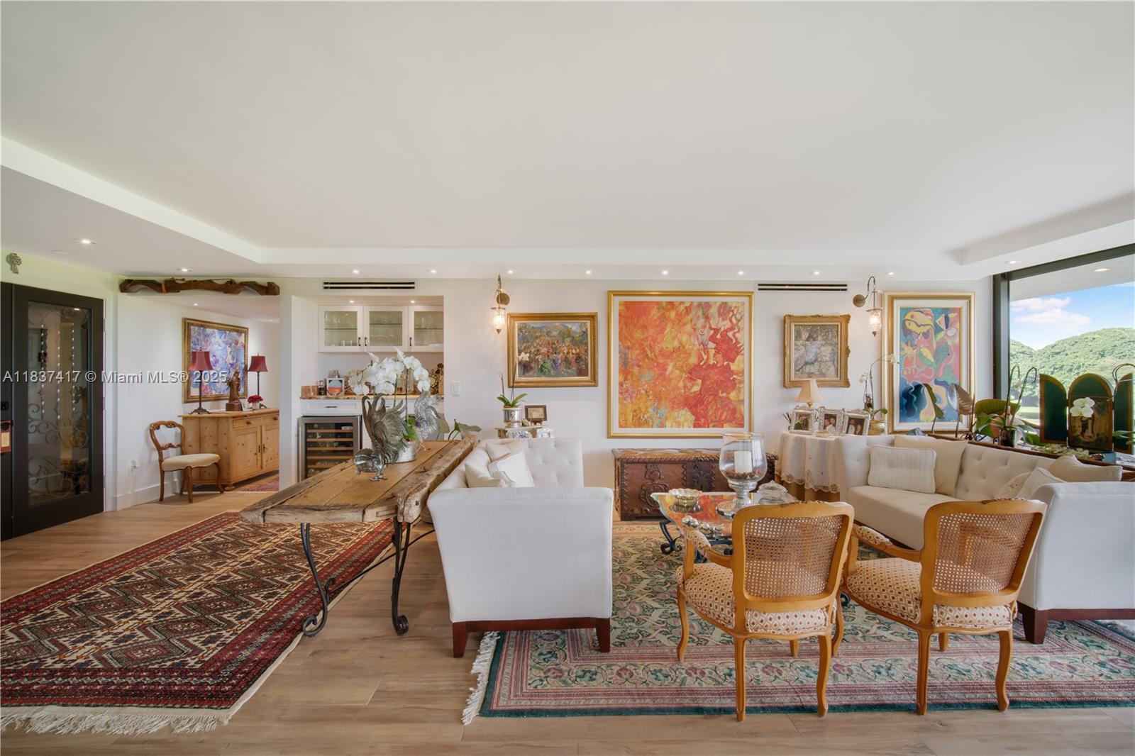 Property Photo: 700 Coral Way 4 FL 33134