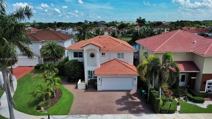 Property Photo:  15863 SW 55th Ter  FL 33185 