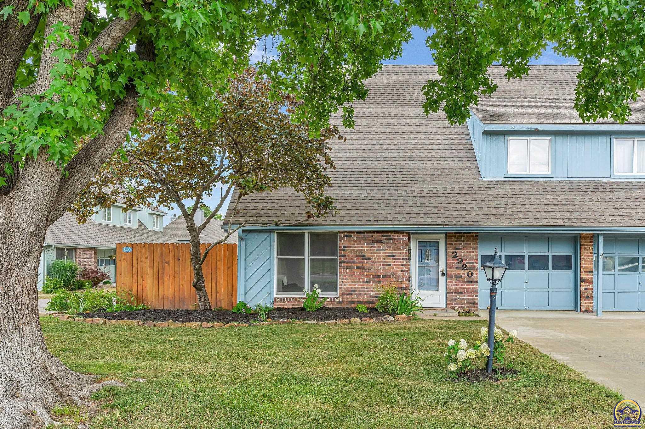 Property Photo: 2920 SW Arrowhead Rd KS 66614