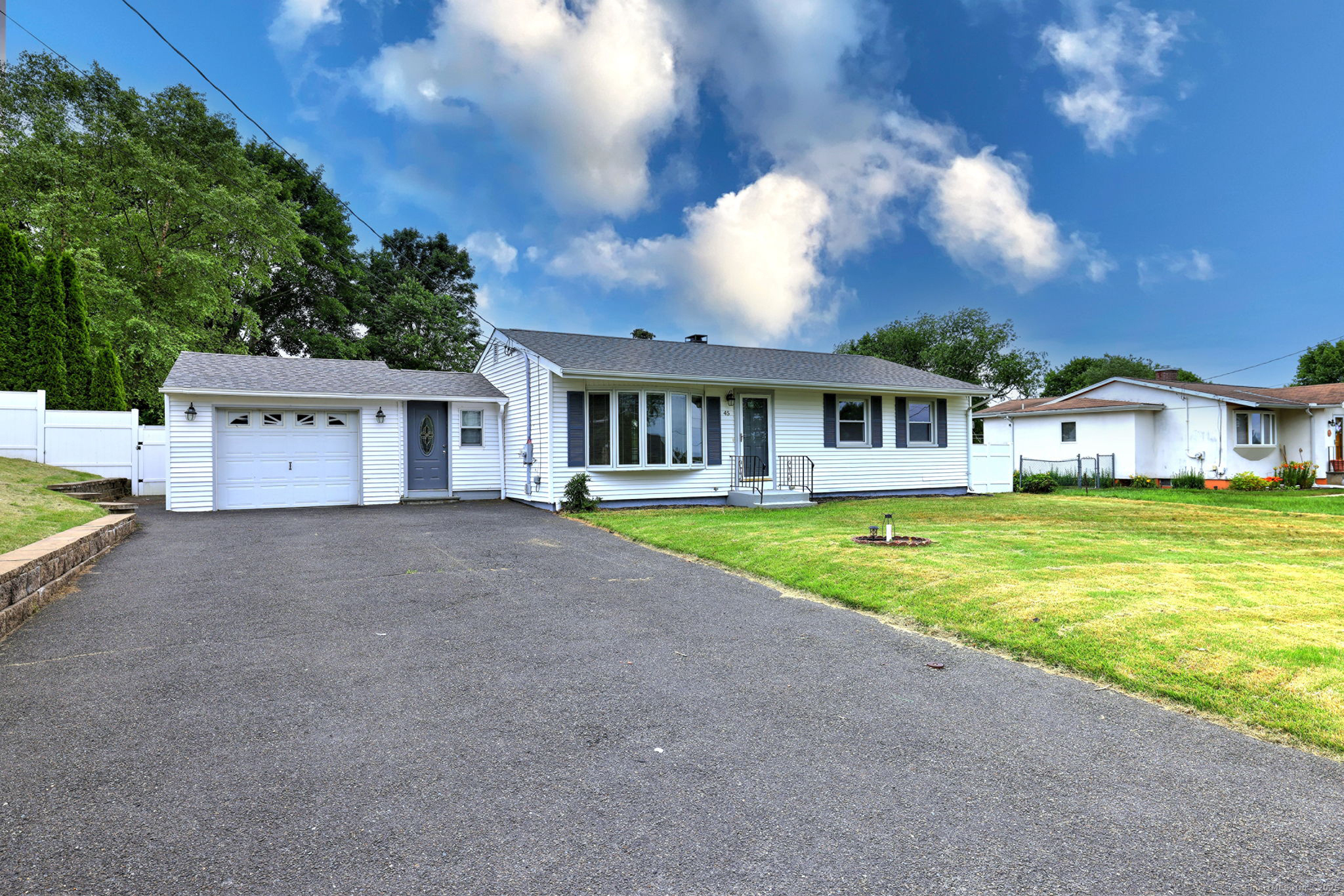 45 Sherwood Avenue  Derby CT 06418 photo