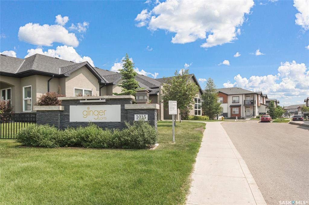 Property Photo: 1015 Patrick Crescent 2108 SK S7W 0M1