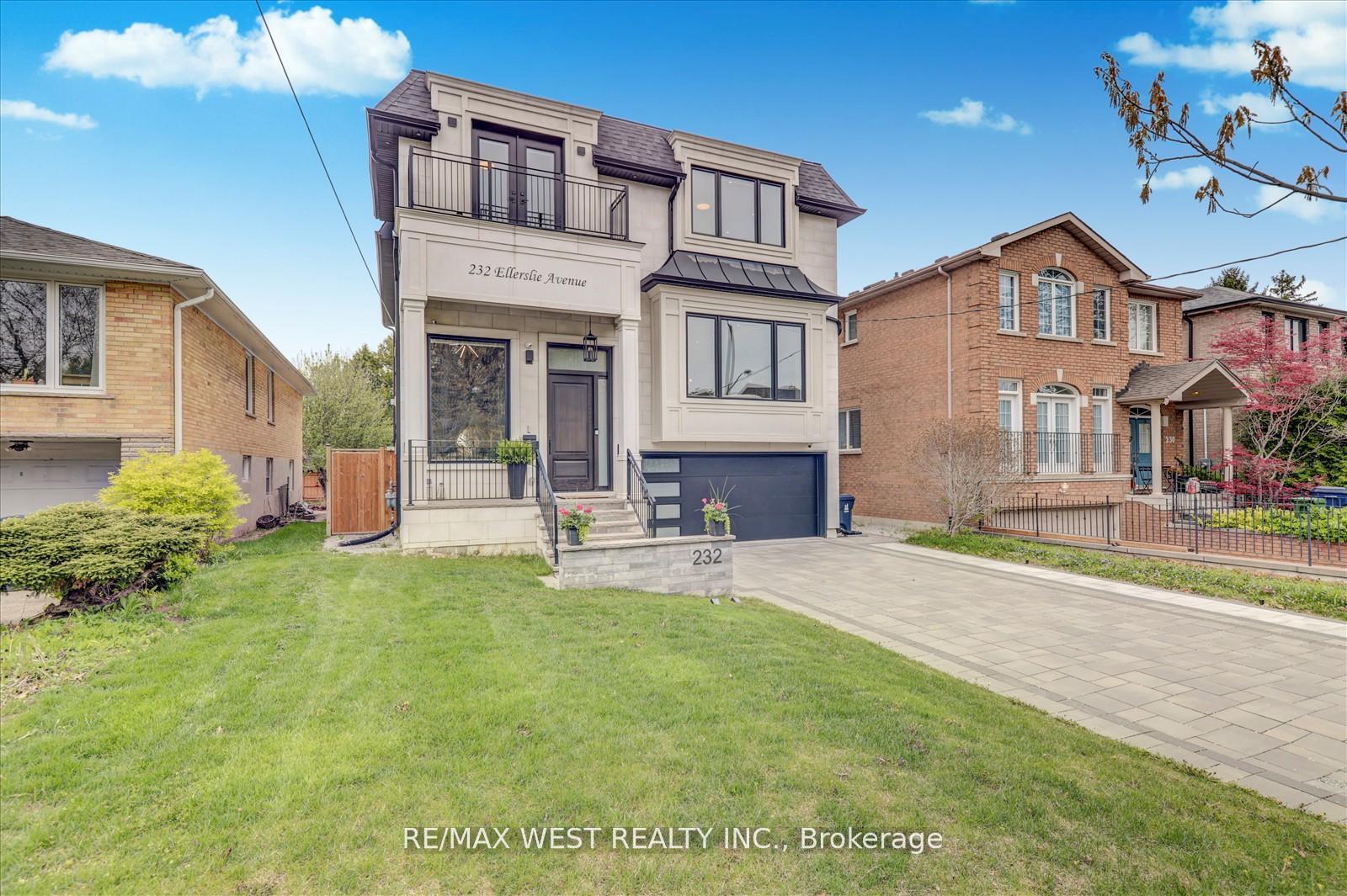 Property Photo:  232 Ellerslie Avenue  ON M2N 1Y4 