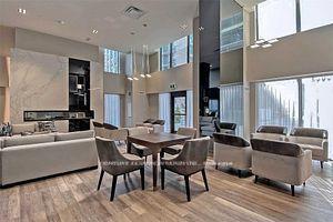Photo de la propriété: 75 Oneida Crescent 803 ON L4B 0H3