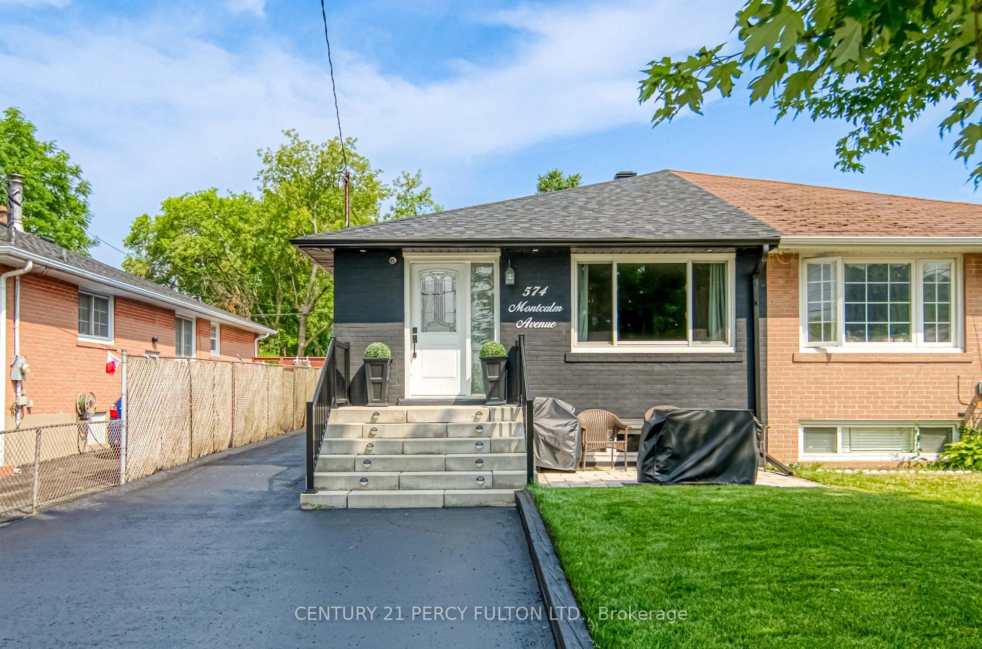 Property Photo: 574 Montcalm Avenue ON L1J 2H1