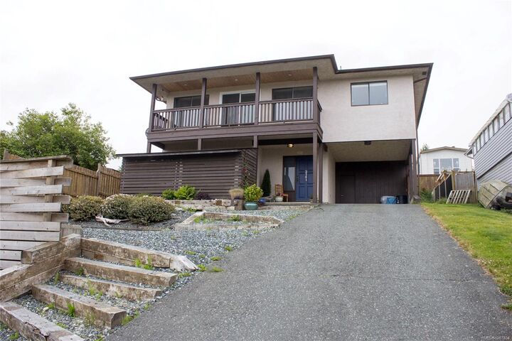 2141 Camosun Cres  Port McNeill BC V0N 2R0 photo