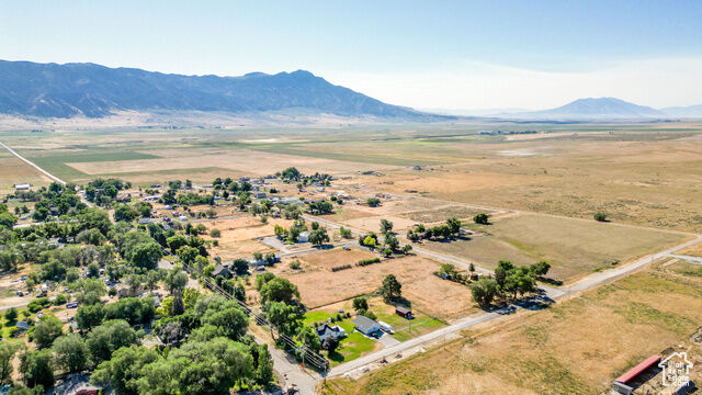 Property Photo: 9115 W 25800 N UT 84331