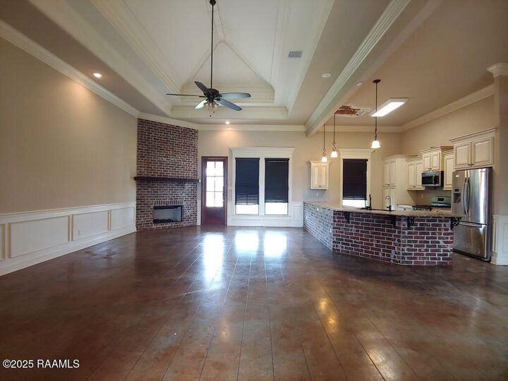 Property Photo: 113 Thomas Oak Drive LA 70525