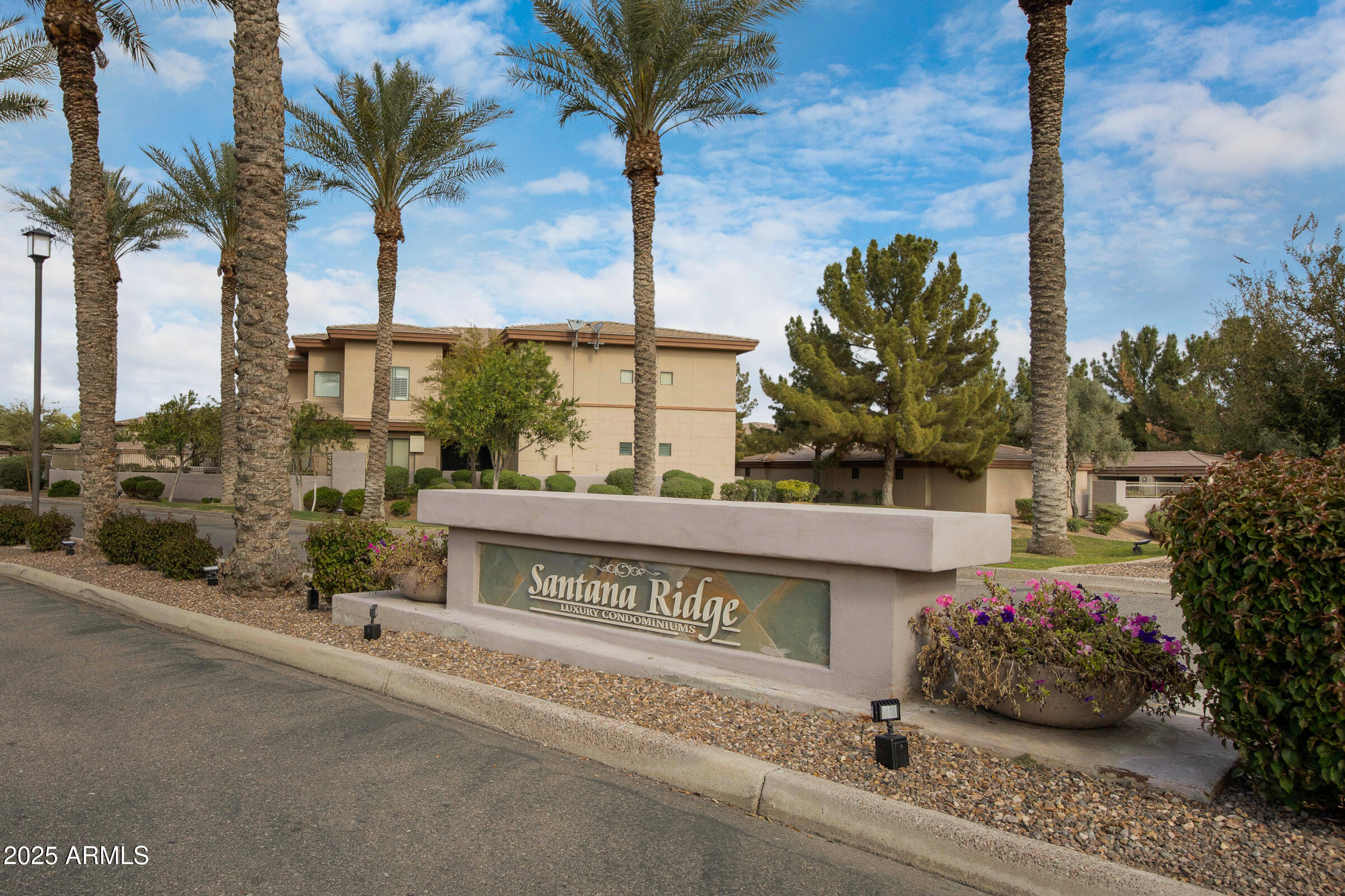 Property Photo: 3330 S Gilbert Road 2013 AZ 85286