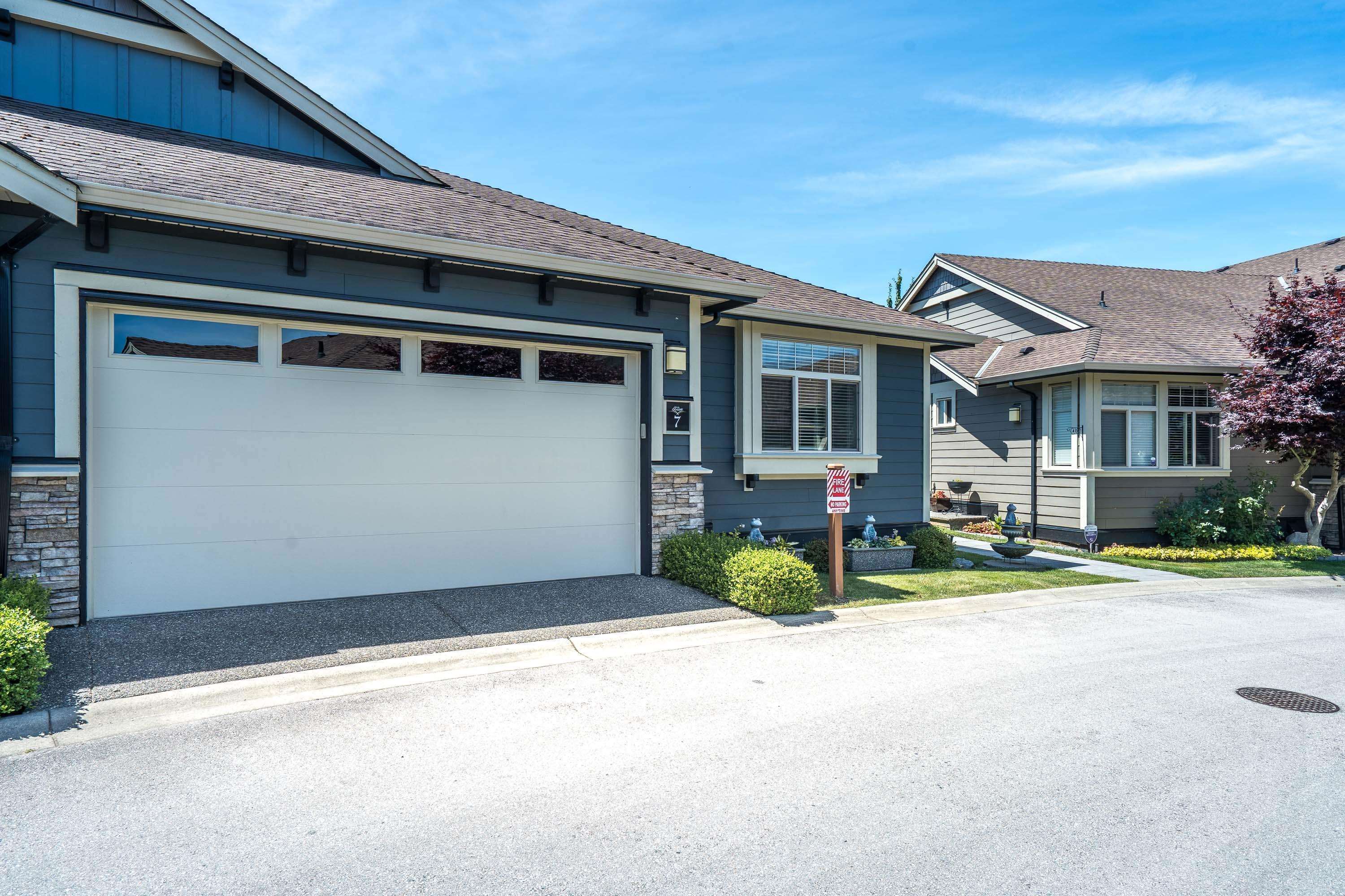 Property Photo: 350 174 Street 7 BC V3Z 2N8