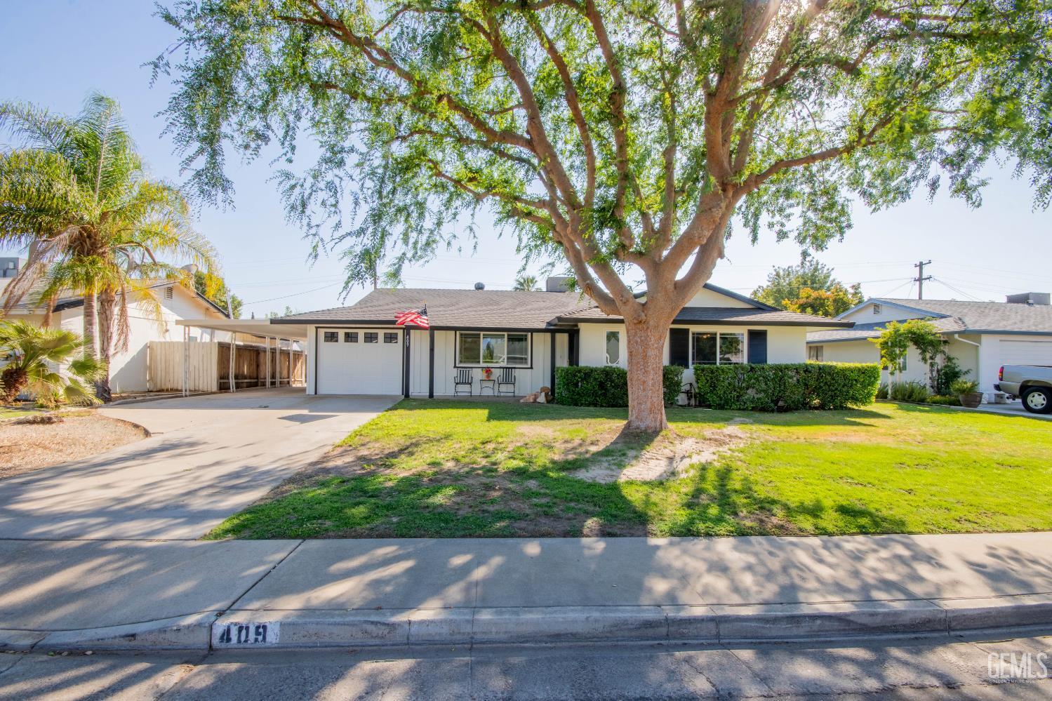 409 Cherry Hills Drive  Bakersfield CA 93309 photo