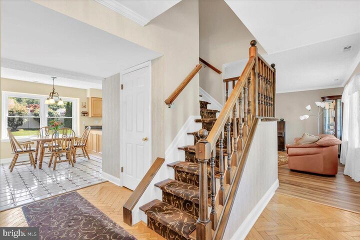 Property Photo: 9 Turner Court NJ 08080