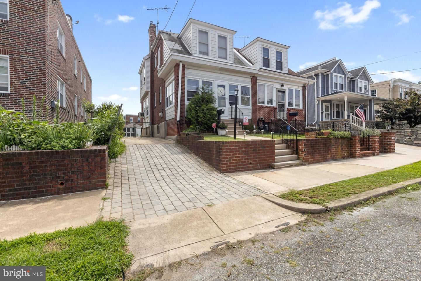 Property Photo:  7527 Bingham Street  PA 19111 