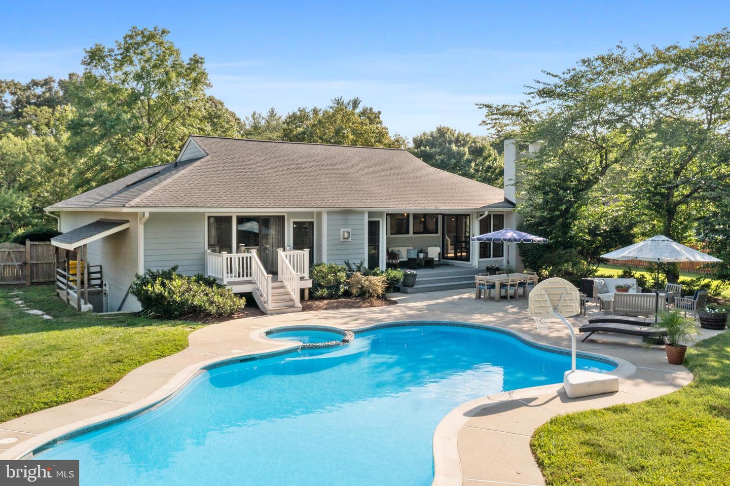Property Photo:  436 Rivendell Lane  MD 21146 