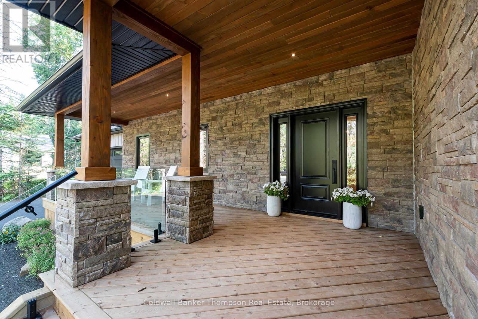 Property Photo: 27 Crimson Lane ON P0B 1L0