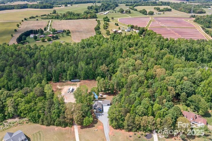 Property Photo: 720 Cricket Lane NC 28125